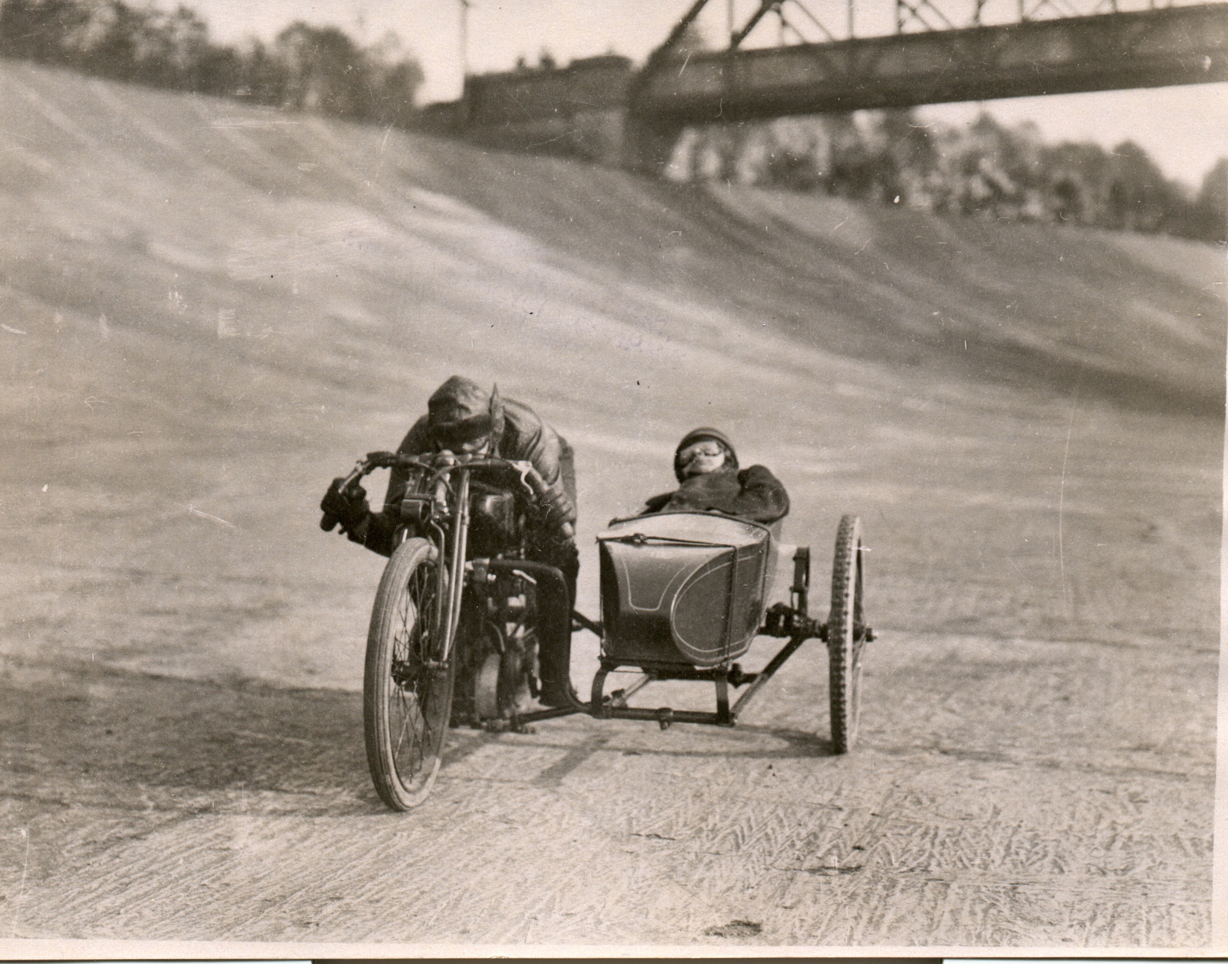 Sidecar Racers Vintage